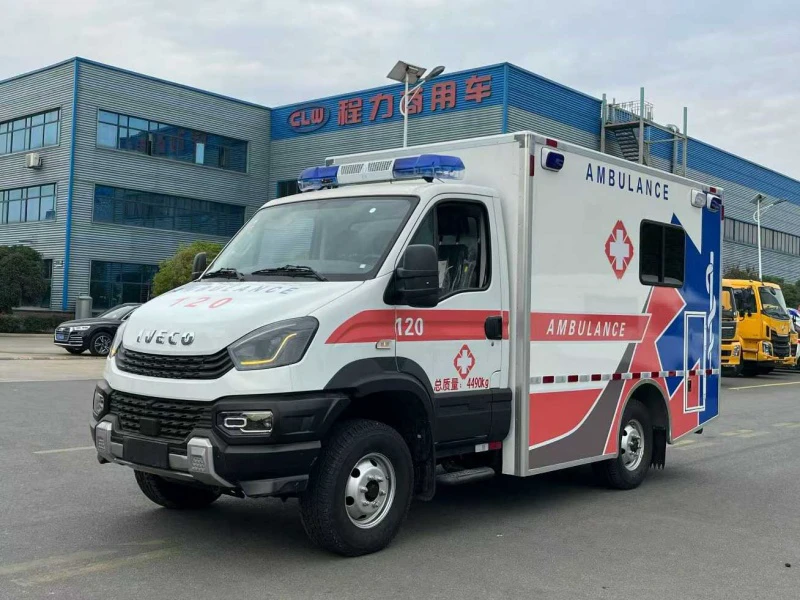 IVECO 4x4 Thunder Shelter Ambulance 01 IVECO 4x4 Thunder Shelter Ambulance 01