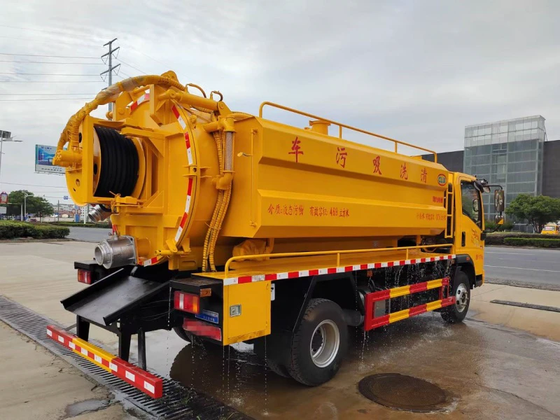 Sinotruk 10m³ Sewer Cleaning Truck 04 Sinotruk 10m³ Sewer Cleaning Truck 04