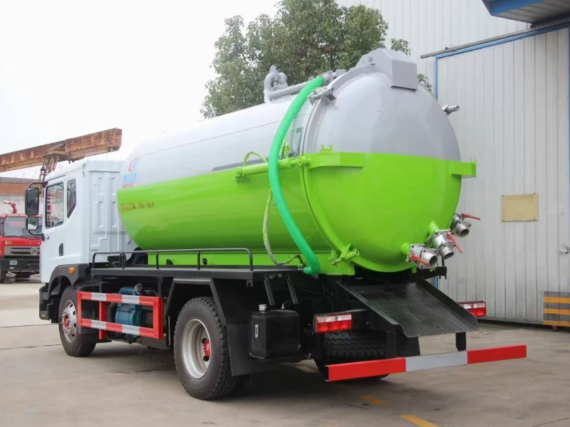 DFAC 4x2 Vacuum Sewer Suction Truck