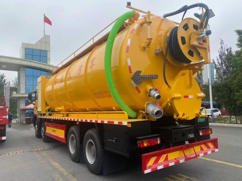 Sinotruk 8x4 Combination Unit