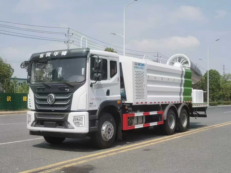 DFAC T5 6×4 water sprinkler truck