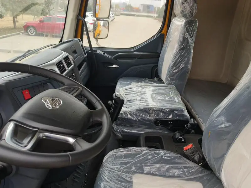 DFAC Liuzhou 4×2 Heavy-Duty Wrecker