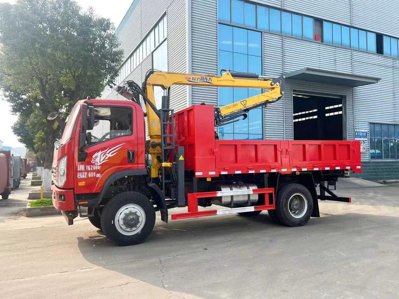 Sinotruk 4×4 Grapple Loader 02