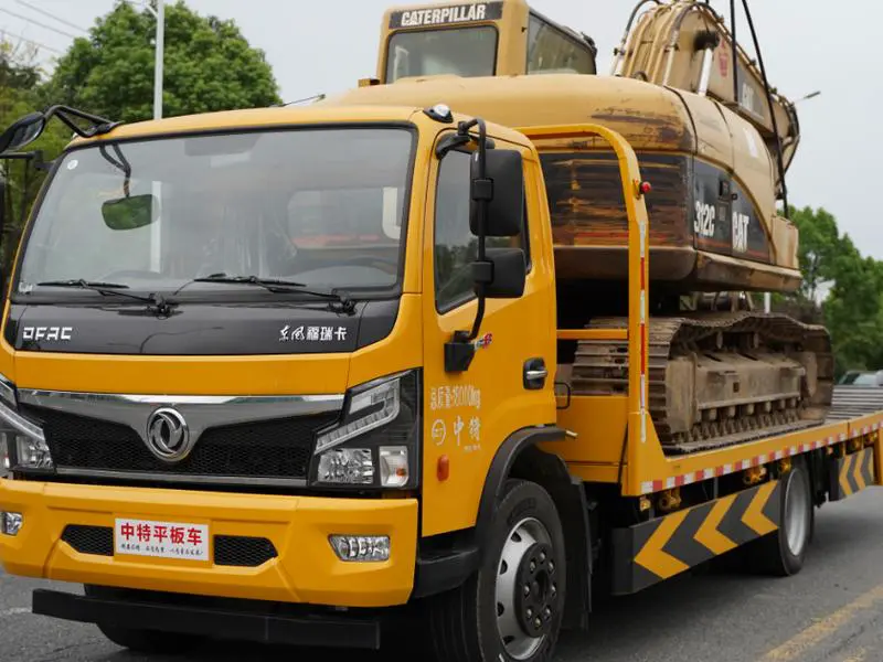 DFAC F8 Duty Wrecker