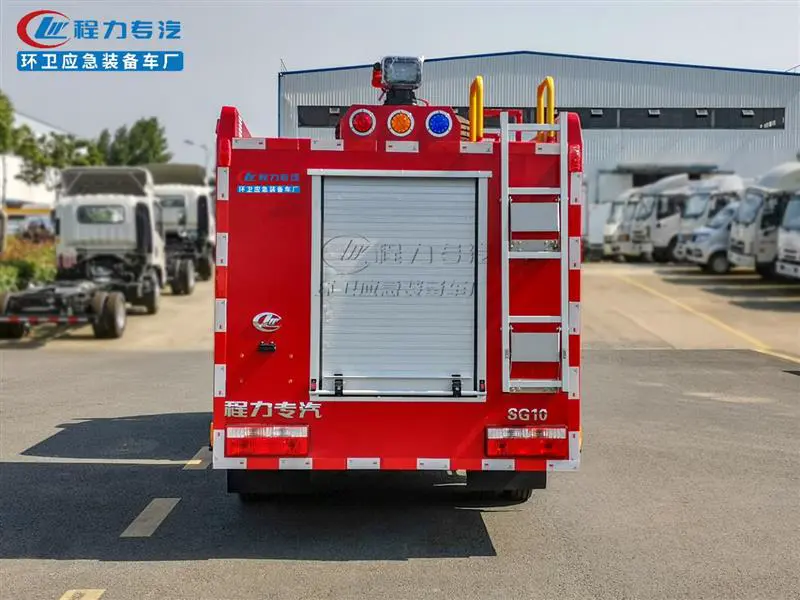DFAC 4×2 Water Tank Fire Truck