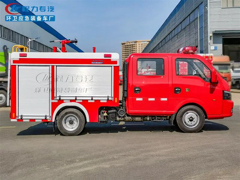 DFAC 4×2 Water Tank Fire Truck