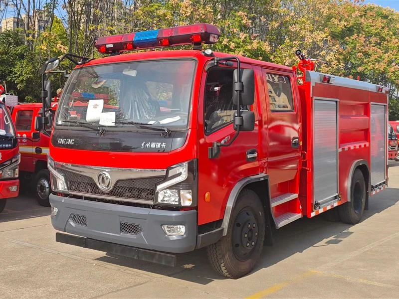 DFAC Daruika 4.8m³ Water Tank Fire Truck