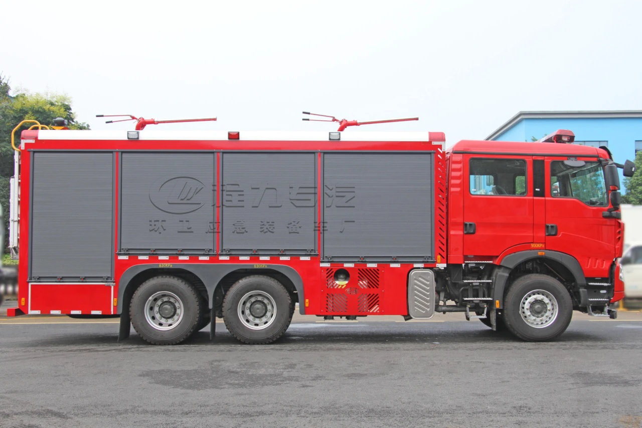Howo 4-Ton Dry Powder Fire Truck