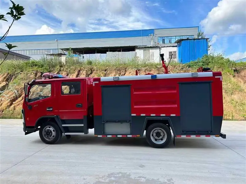 5-Ton DFAC Water Tank & Foam Fire Truck