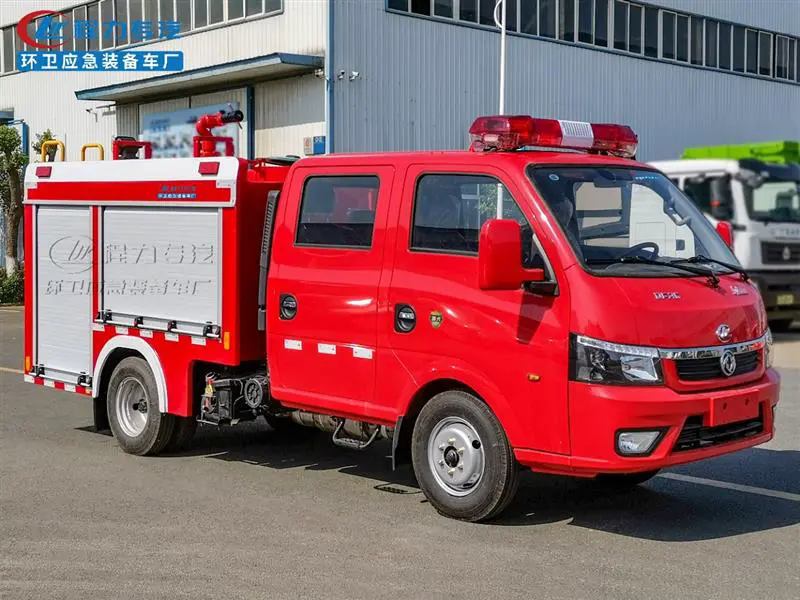 DFAC 4×2 Water Tank Fire Truck