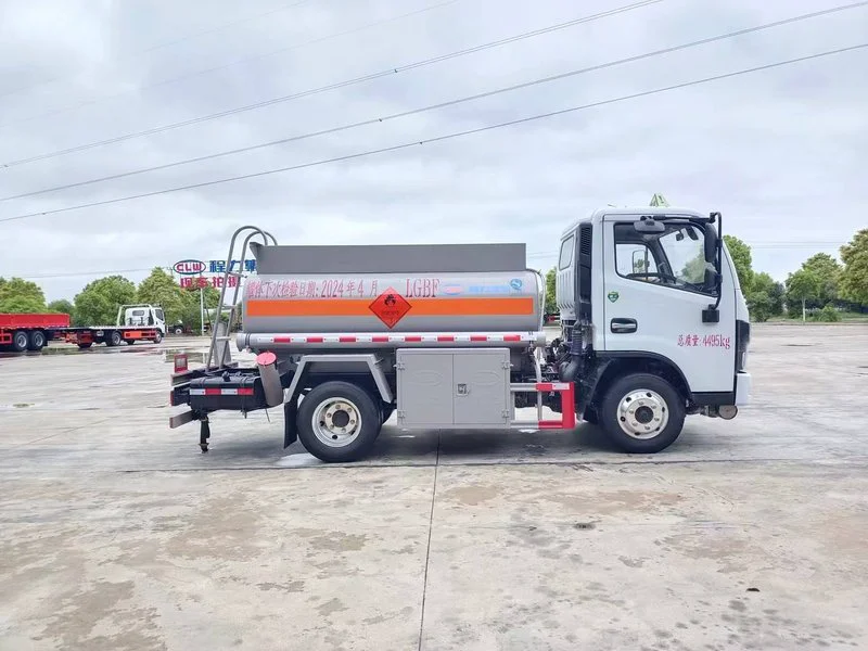DFAC 4×2 Oil Tanker Truck