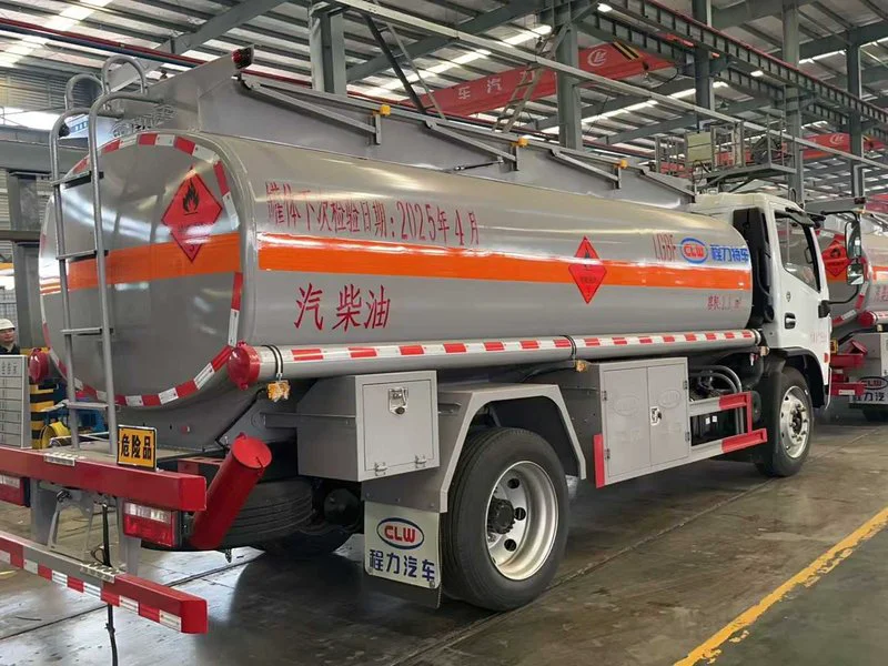 DFAC 9.9m3 Oil Tanker Truck 03 DFAC 9.9m3 Oil Tanker Truck 03