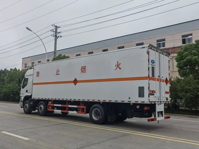 DFAC Liuzhou 6×2 Hazardous Materials Transport Truck 03 DFAC Liuzhou 6×2 Hazardous Materials Transport Truck 03