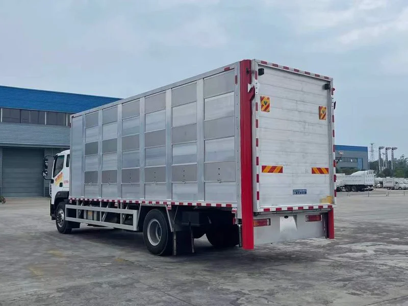 Foton 4x2 Livestock Transport Truck 02 Foton 4x2 Livestock Transport Truck 02