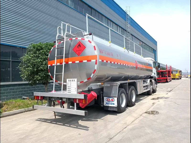 Sitrak 8x4 Oil Tanker Truck 08 Sitrak 8x4 Oil Tanker Truck 08