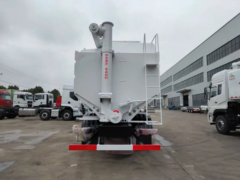 Sitrak 8×4 Bulk Feed Transport Truck
