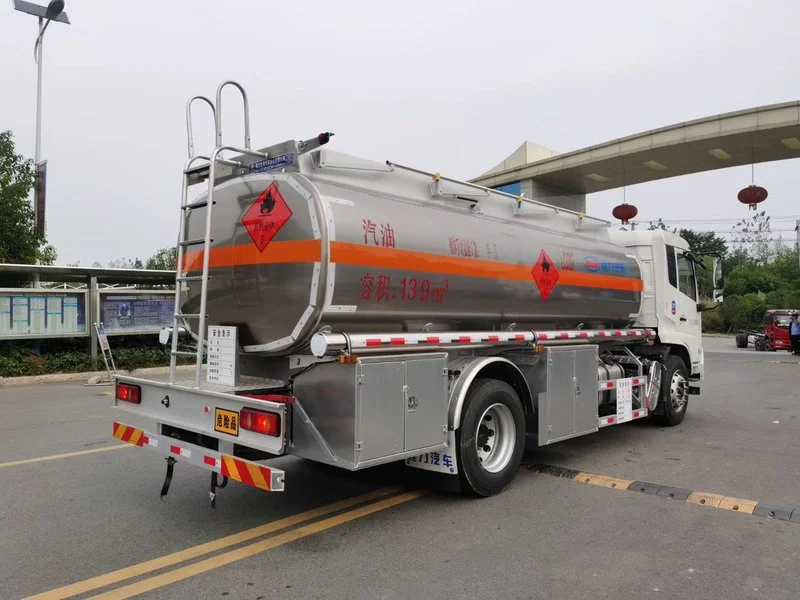 DFAC Aluminum Alloy Fuel Tanker Truck 03 DFAC Aluminum Alloy Fuel Tanker Truck 03
