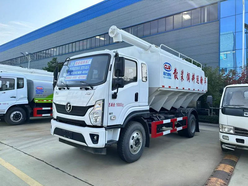 SHACMAN X9 4×2 Bulk Feed Transport Truck