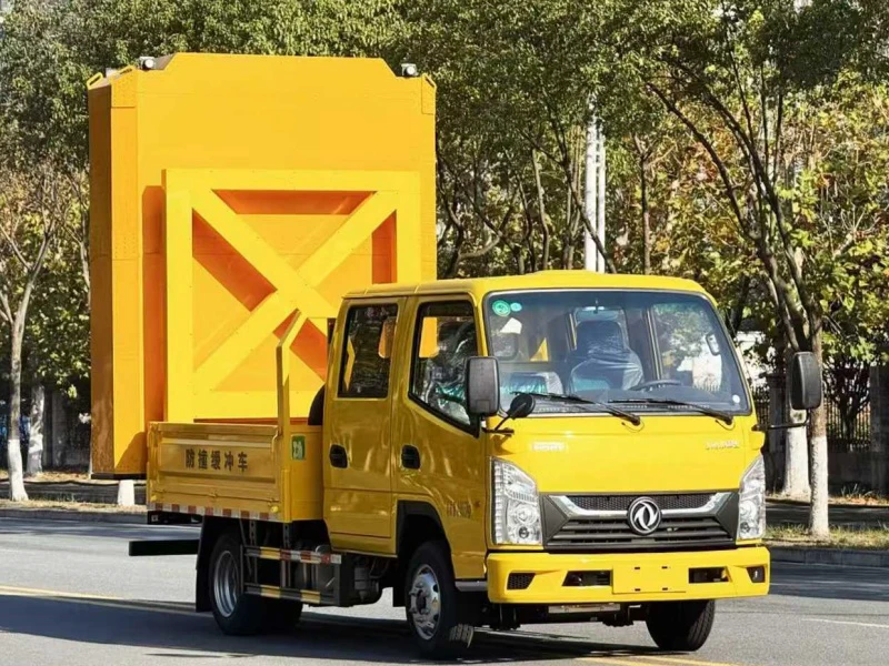 DFAC Crash Cushion Truck