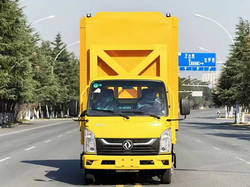 DFAC Crash Cushion Truck