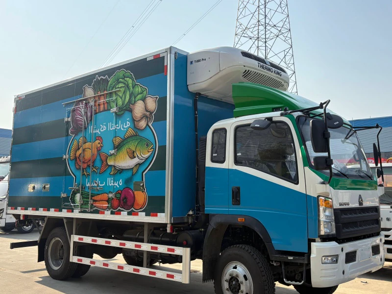 Sinotruk Howo 4X4 All-Wheel Drive Refrigerated Truck