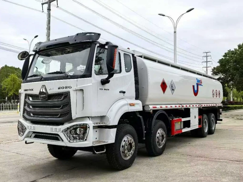 Sinotruk Howo 8×4 Oil Tanker Truck
