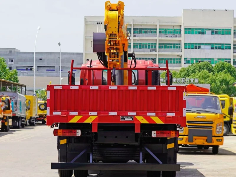 Foton 4×2 8-Ton Boom Crane Truck