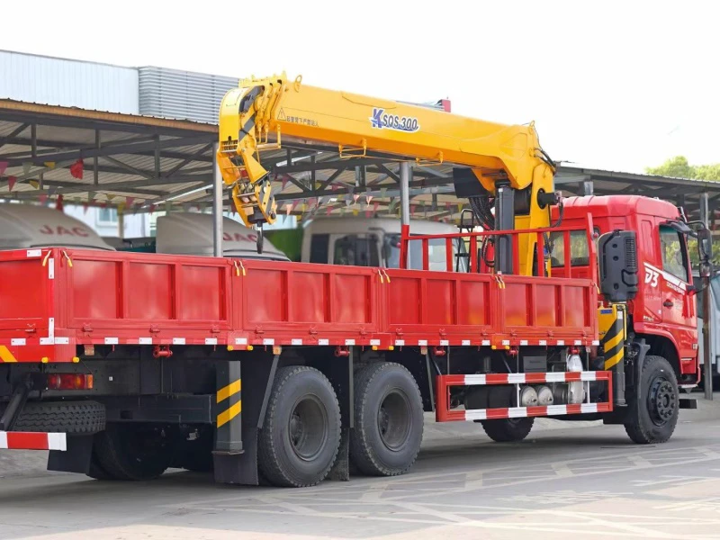 DFAC 6×4 14-ton crane truck