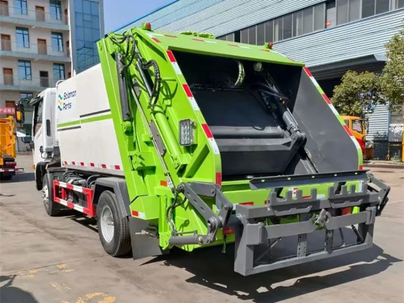 DFAC 7CBM Compactor Garbage Truck