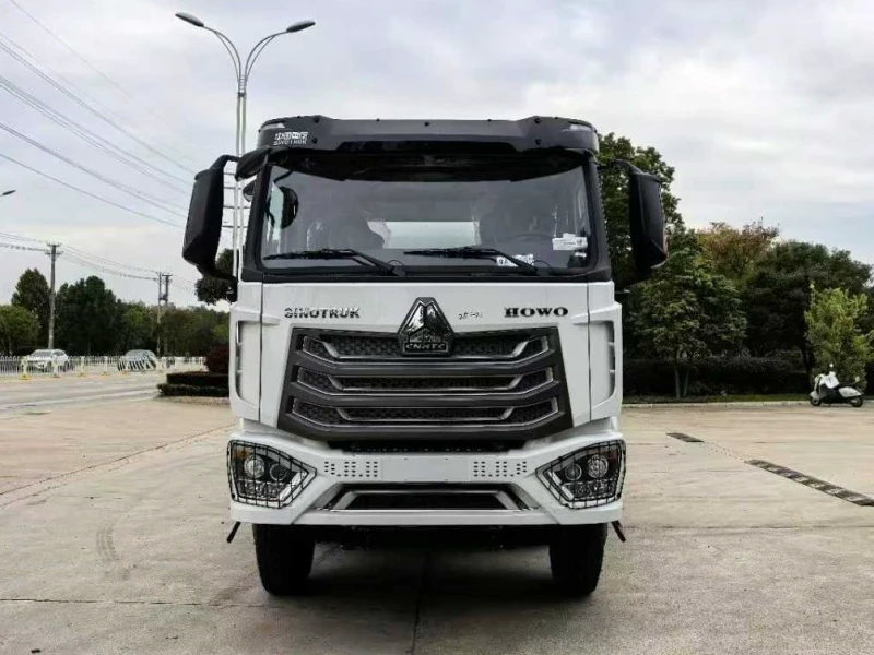 Sinotruk Howo 8×4 Oil Tanker Truck