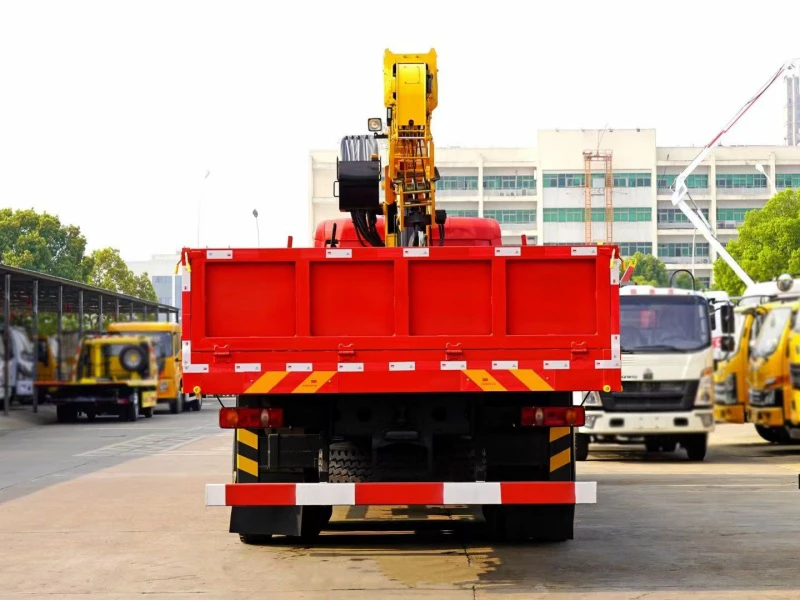 DFAC 6×4 14-ton crane truck