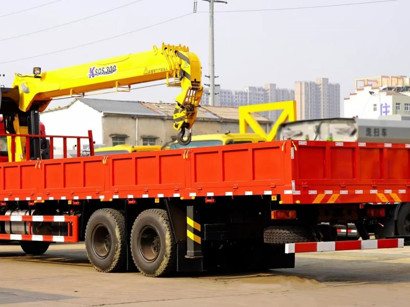 DFAC 6×4 14-ton crane truck