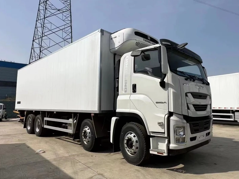 ISUZU GIGA 8×4 refrigerated truck 05 ISUZU GIGA 8×4 refrigerated truck 05