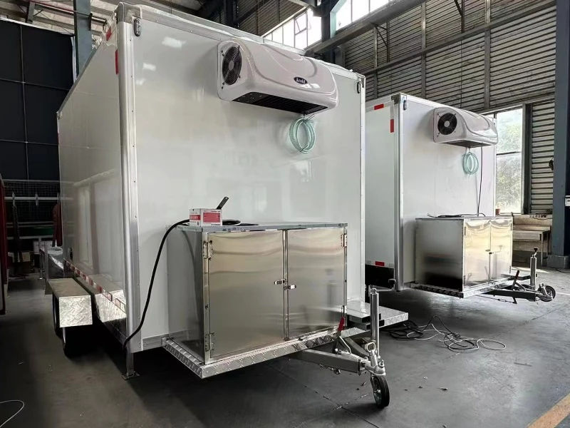 Full-Trailer Refrigerated Truck 05 Full-Trailer Refrigerated Truck 05