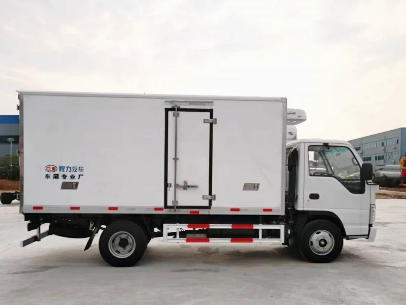 ISUZU 100P Refrigerated Truck 03 ISUZU 100P Refrigerated Truck 03