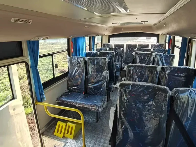 CLW 4×4 Off-Road Coach 03 CLW 4×4 Off-Road Coach 03