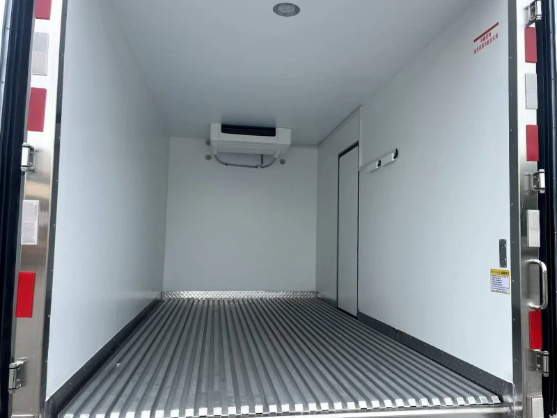 JMC Electric Refrigerated Truck