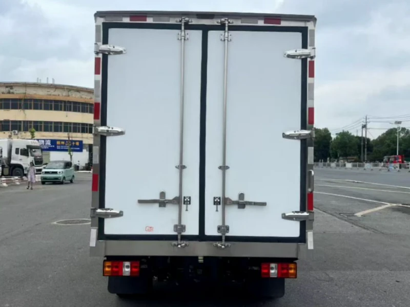 JMC Electric Refrigerated Truck