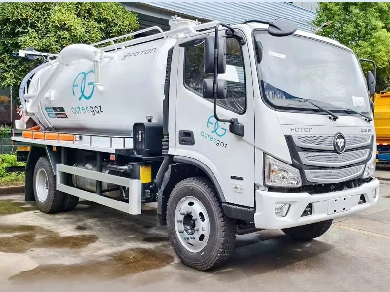 Foton Oumark 8m³ Fecal Suction Truck