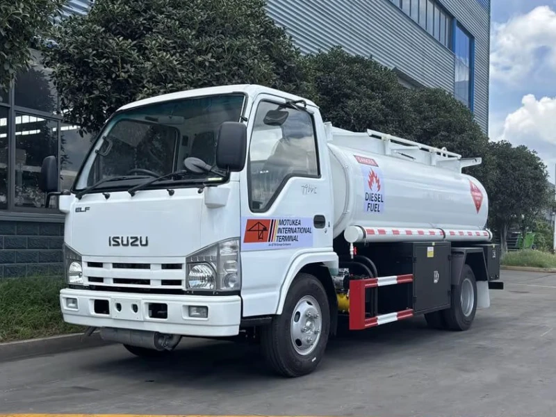 Isuzu 4×2 Fuel Tank Truck