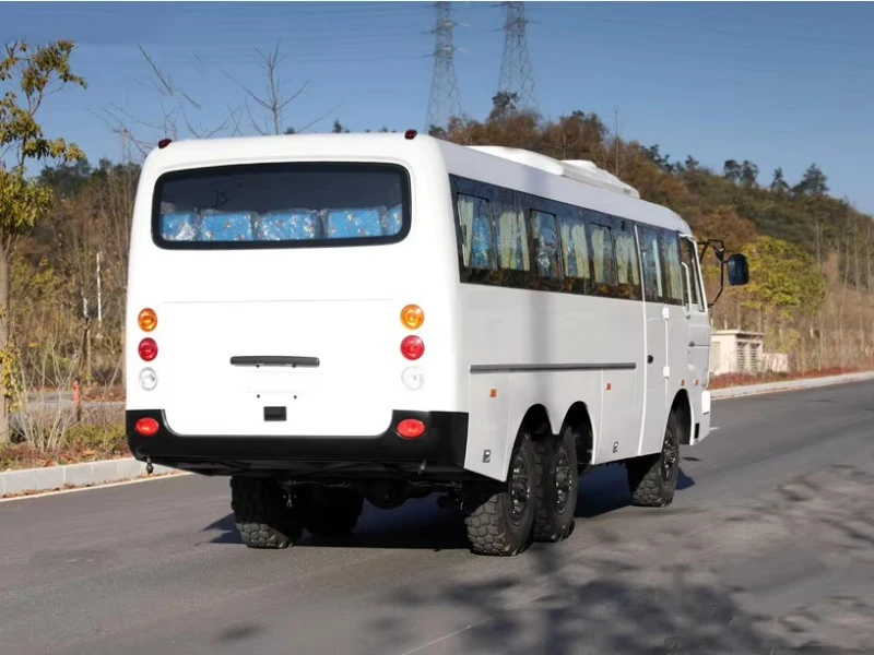 DFAC 28-Seat 6×6 Off-Road Bus 