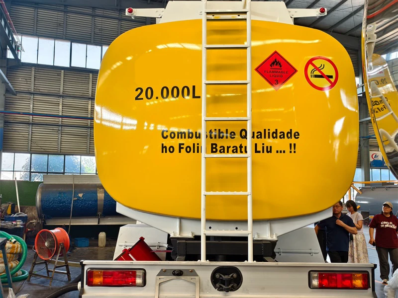 Dongfeng 6×4 20,000L Aviation Refueling Truck