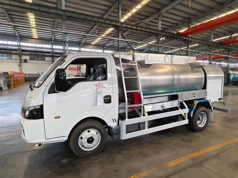 Dongfeng 4×2 Aviation Refueling Truck