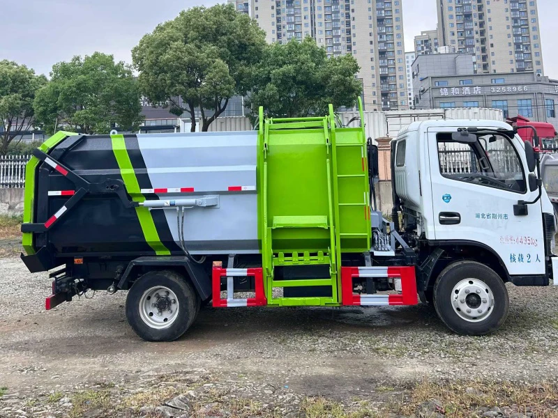 Used Dongfeng 4×2 Side-Loading Compactor Garbage Truck 04 Used Dongfeng 4×2 Side-Loading Compactor Garbage Truck 04
