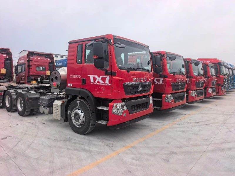 Used Sinotruk Howo TX7 LNG Tractor