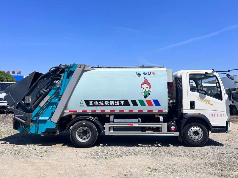 Used Sinotruk Howo 8m³ Compactor Garbage Truck 06 Used Sinotruk Howo 8m³ Compactor Garbage Truck 06