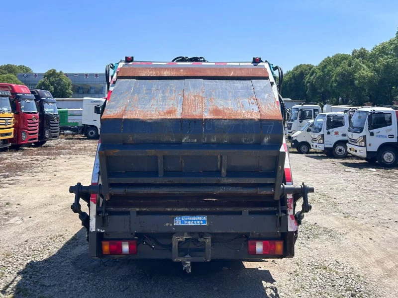 Used Sinotruk Howo 8m³ Compactor Garbage Truck | Chengli Body