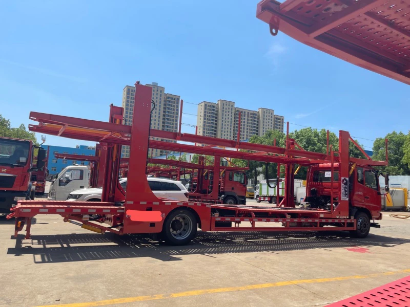 Dongfeng Tianjin Five-Car Carrier 05 Dongfeng Tianjin Five-Car Carrier 05