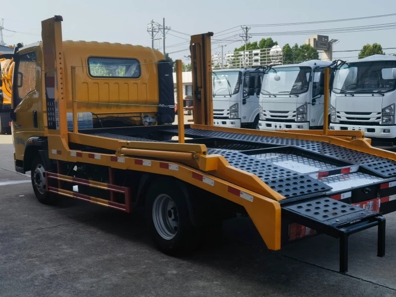 Sinotruk HOWO Two-Car Carrier 04 Sinotruk HOWO Two-Car Carrier 04