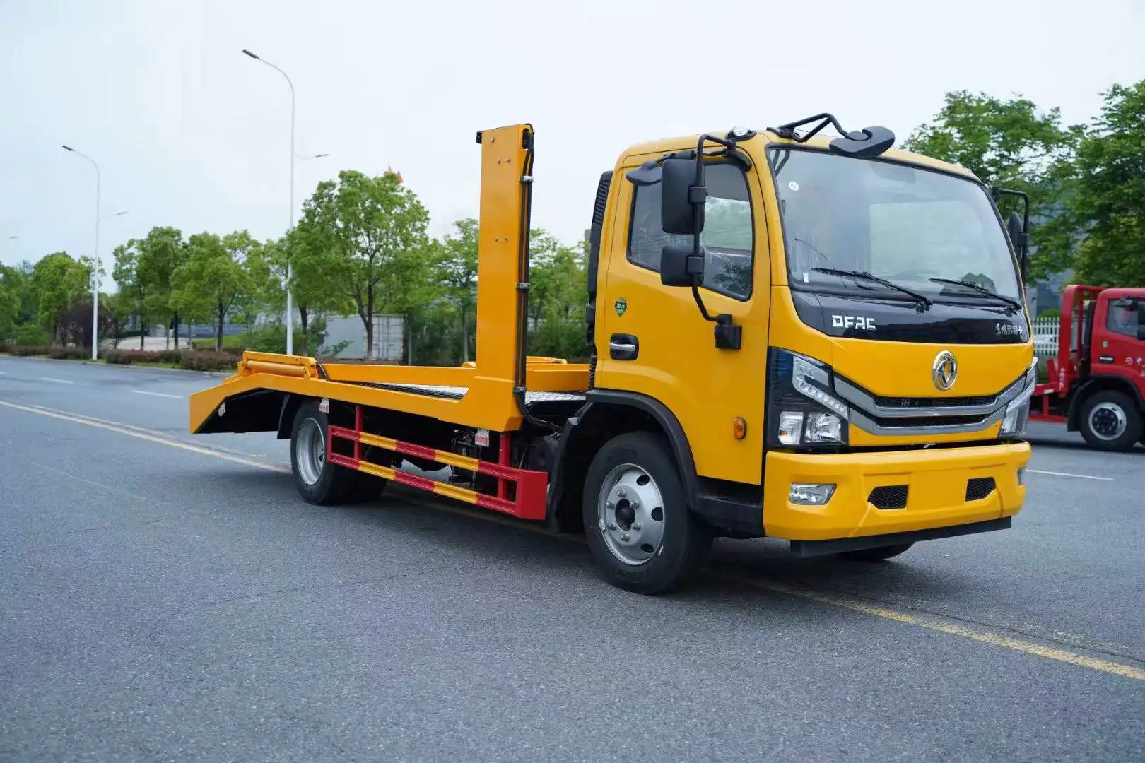 Dongfeng D7 Two-Car Carrier 06 Dongfeng D7 Two-Car Carrier 06